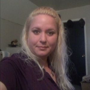 Meet your Posher, Christy